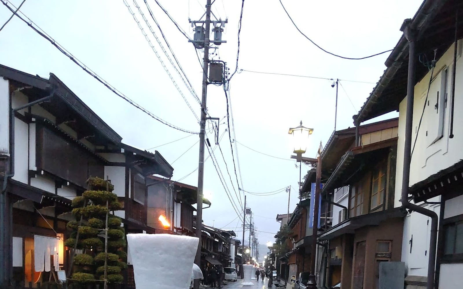 Canal and white-walled storehouses in Hida-Furukawa